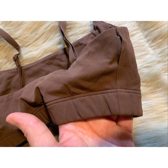 Everlane the Invisible Square-Neck Bralette Dark Tan XXS - Picture 7 of 7